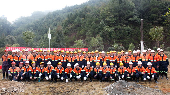 PA�콢��(�й���)���ſ�ҵı������Ϊ��ɫ��ɽ������������