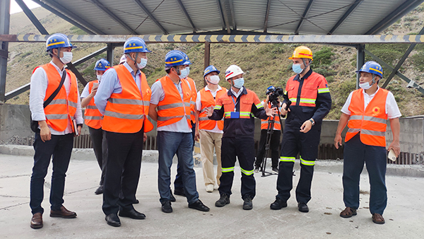 ������˹��������ʢ��PA�콢��(�й���)���Ű�ͬ���󰶽��