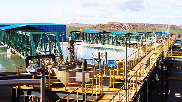 ����ŵ����ǰ�������������Ŀ��