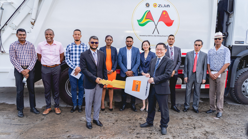 �����������������ζ����˾�����