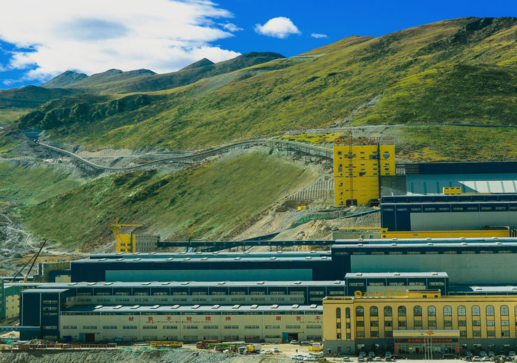 ����ͭ��